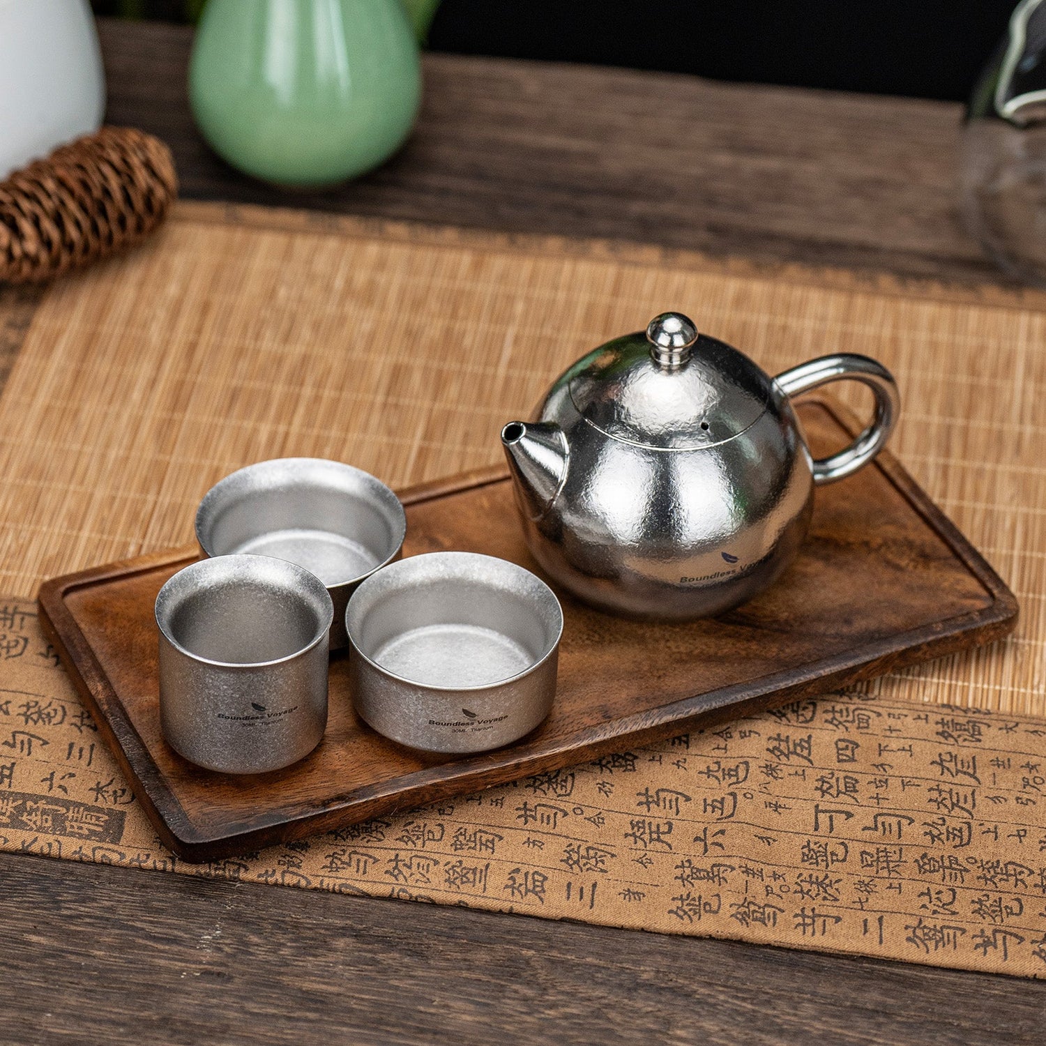 Titanium tea set