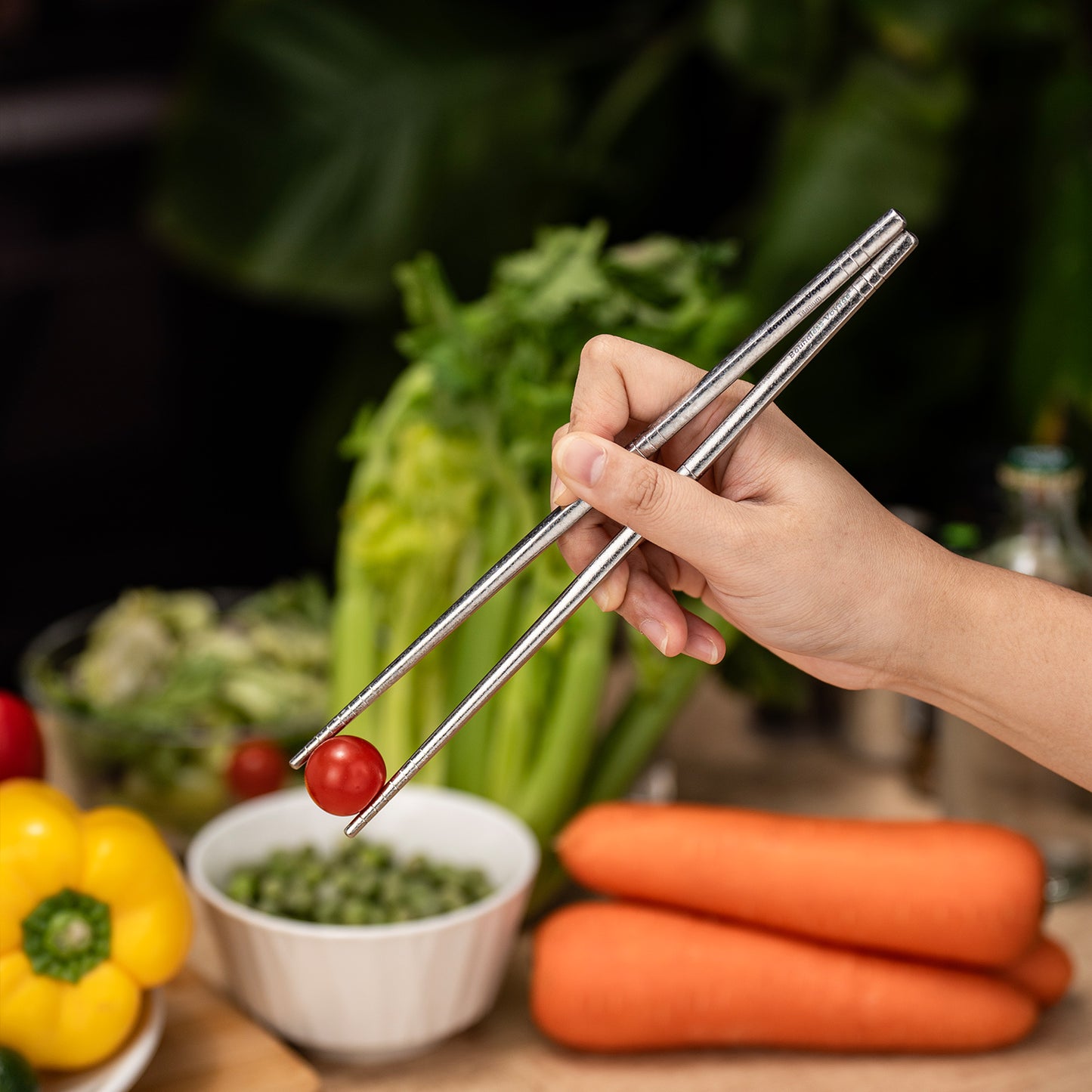 Boundless Voyage 8 Pairs Colorful Pure Titanium Chopsticks | Ultralight Non-Slip Reusable Tableware for Rice, Noodles, Tofu & Meatballs, Camping, Hiking & Daily Home Use Ti1006T