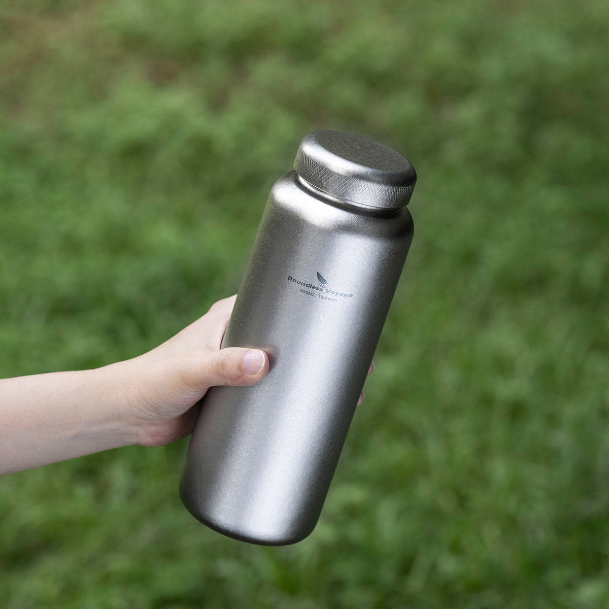 Lightweight pure titanium bottle for backpacking and outdoor use