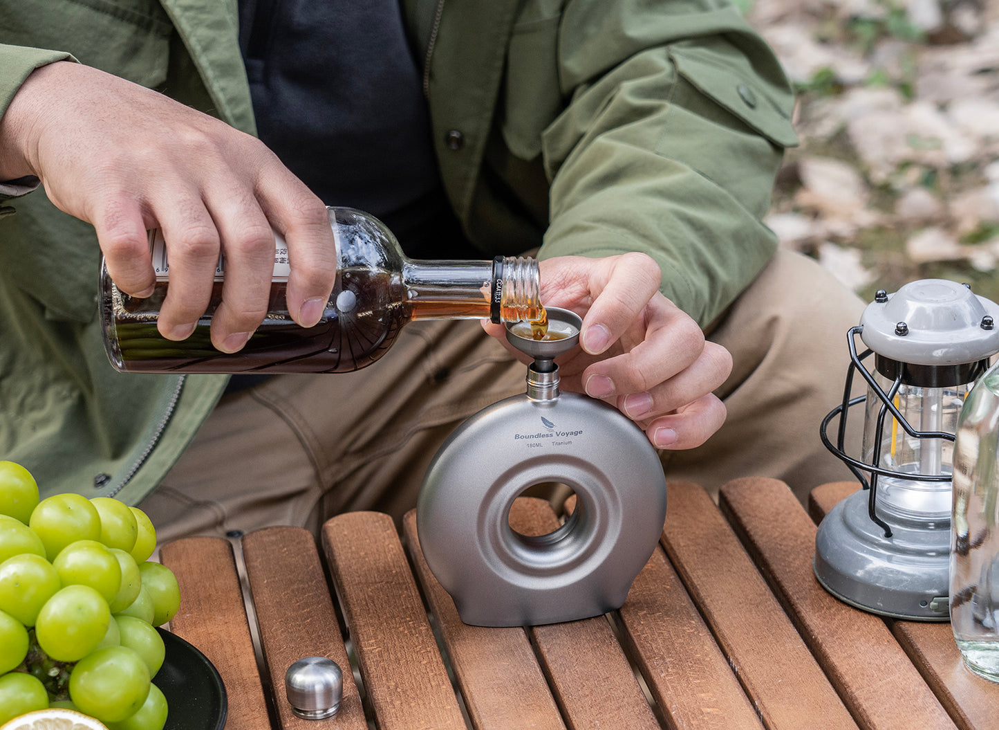 Boundless Voyage 180ml Titanium Hip Flask with Funnel Set Round Wine Bottle Special-shaped Small Pocket Flask Liquor Ti3067D