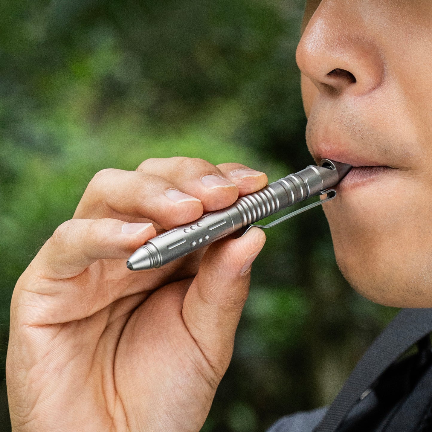 Boundless Voyage Titanium Multifunctional Pen 3-in-1 Outdoor Whistle + Car Window Breaker + Survival Self-Defense Tool Ti9025O