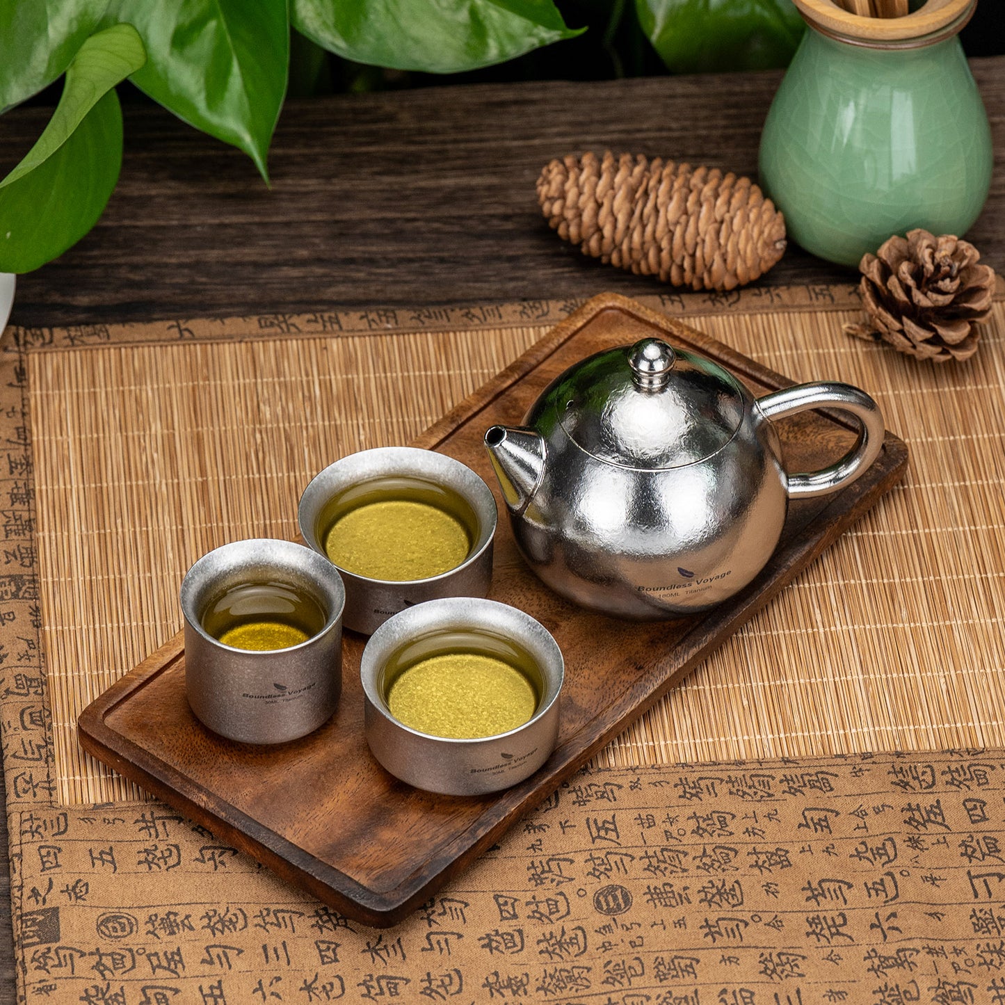 Boundless Voyage Titanium Teapot 180ml, Lightweight Loose Leaf Tea Pot with Anti-Scald Handle & Vented Lid,Tea Maker for Home Office Camping Travel Ti3111D