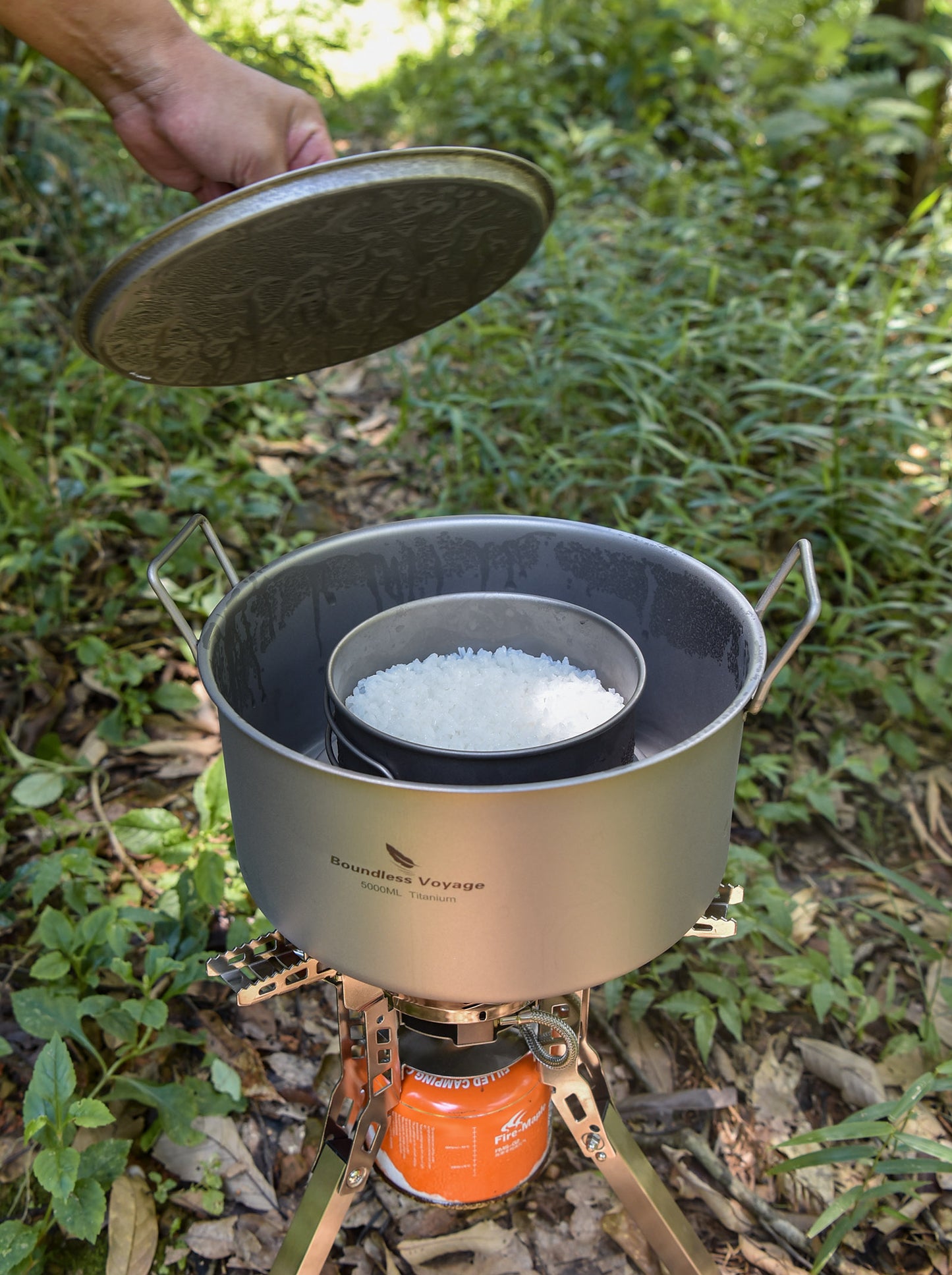 Boundless Voyage 5L Titanium Stock Pot with Lid & Folding Handle, Large Capacity Portable Soup Pot for Outdoor Camping Hiking Picnic & Home Kitchen Ti2104C