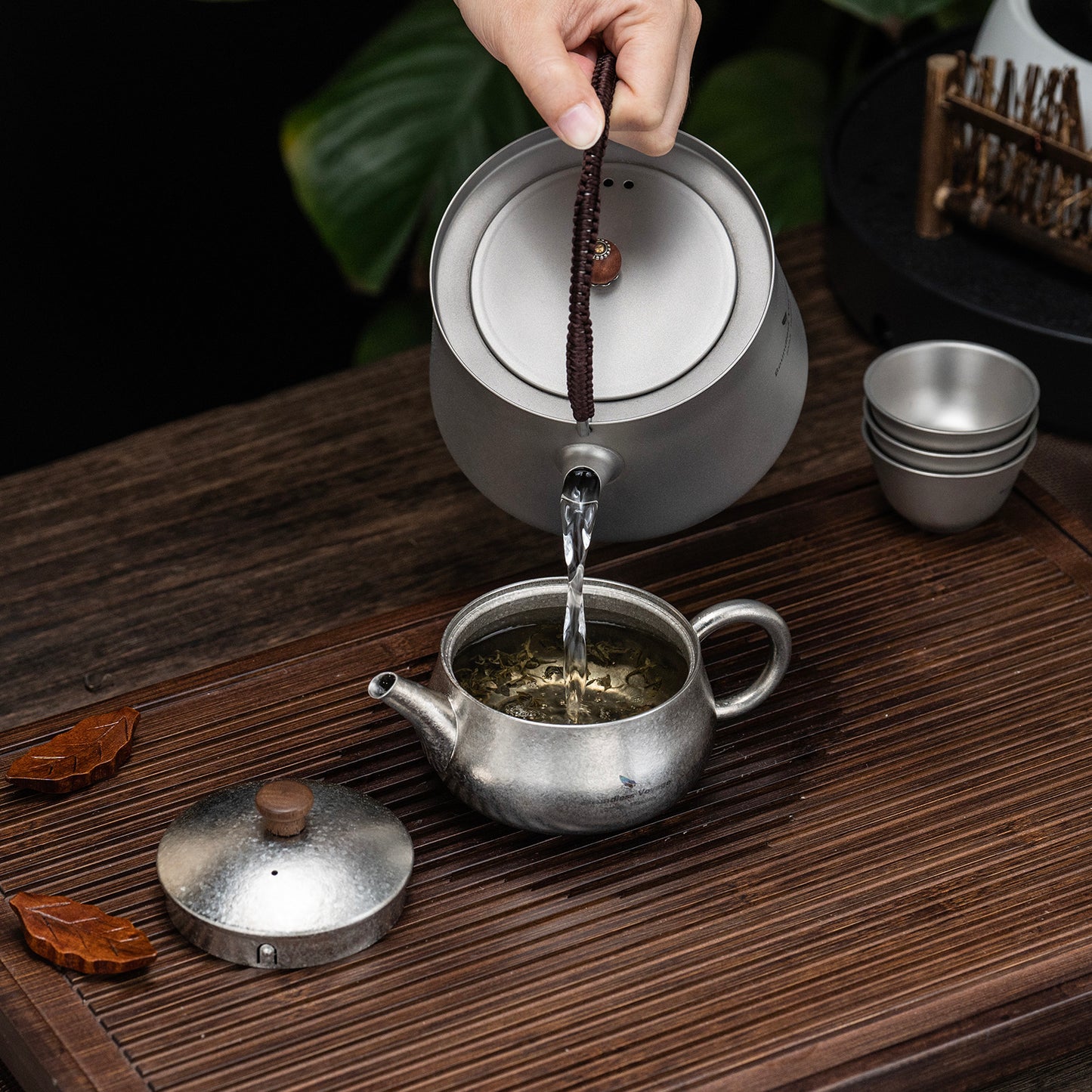 Boundless Voyage 260ml Titanium Teapot with Filter Travel Tea Kettle Durable Chinese Kung Fu Tea Set Ti3106D