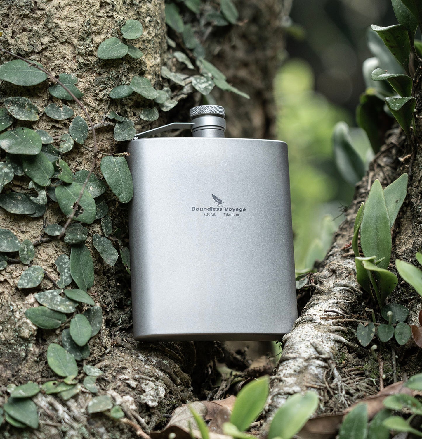 Boundless Voyage Titanium Ultralight Hip Flask 200ml Portable Wine Bottle with Funnel Camping Picnic Pocket Whiskey Alcohol Drinkware Accessories Ti3061D-Ti3062D