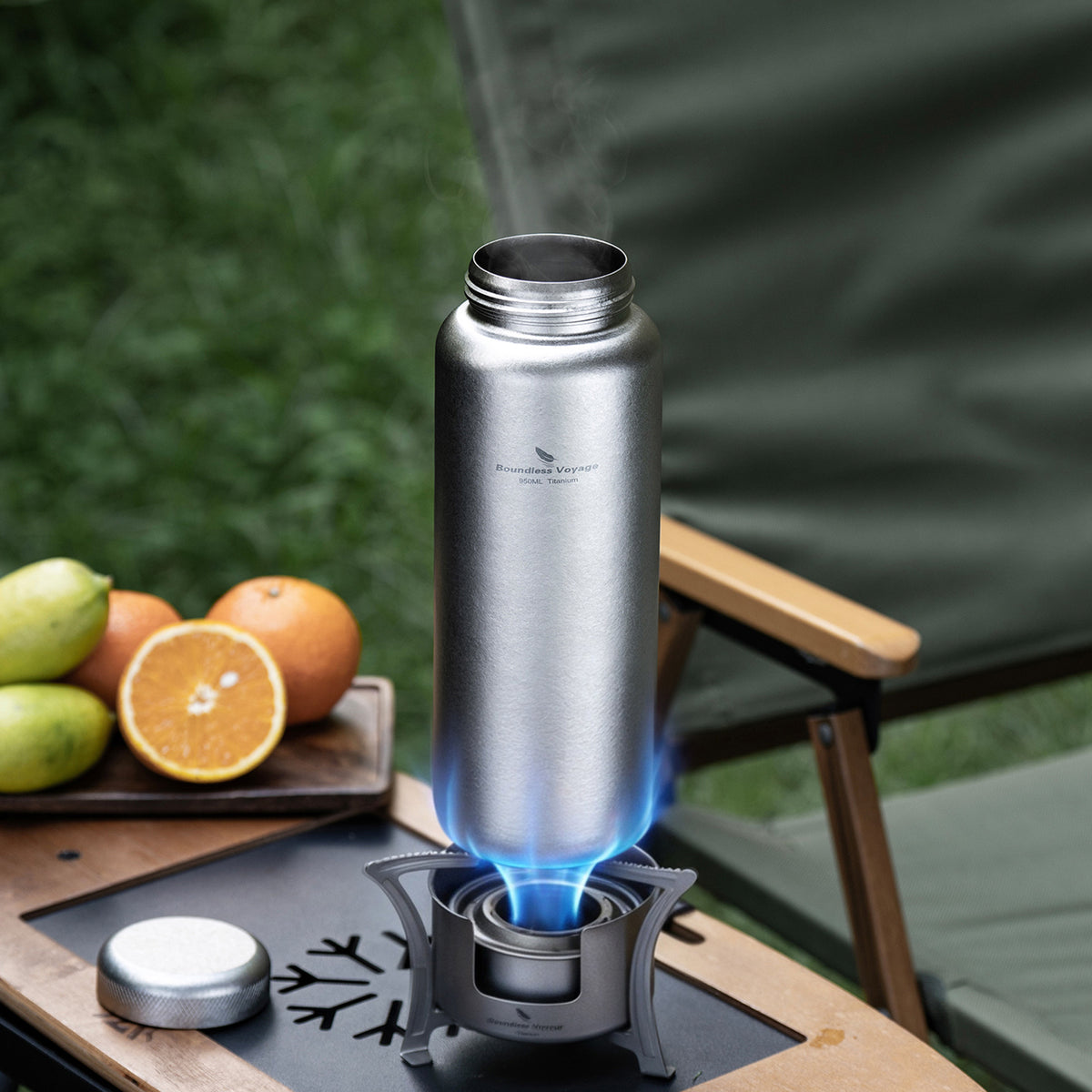Single-wall titanium camping bottle for camp stove heating