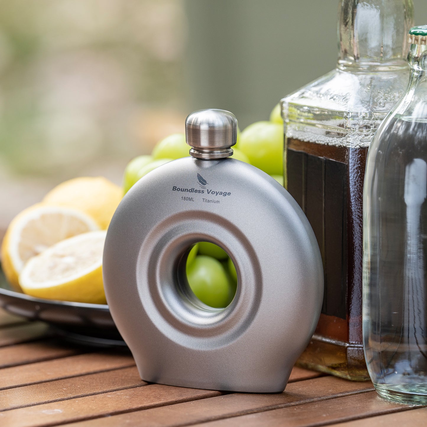 Boundless Voyage 180ml Titanium Hip Flask with Funnel Set Round Wine Bottle Special-shaped Small Pocket Flask Liquor Ti3067D