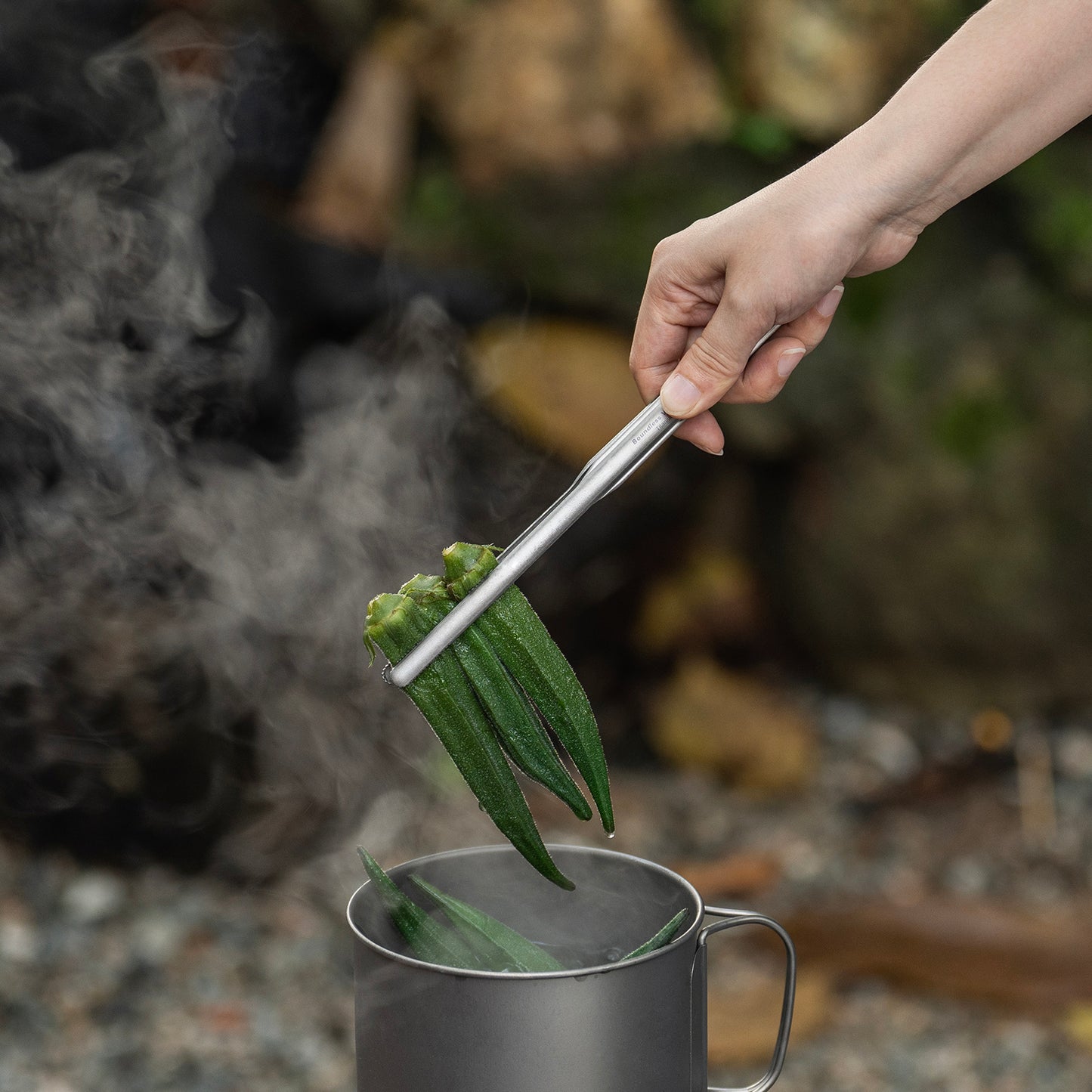 Boundless Voyage Titanium BBQ Tongs, Ultralight Heat-Resistant Rustproof Grilling Tongs for Camping Hiking Outdoor Cooking Ti1014T
