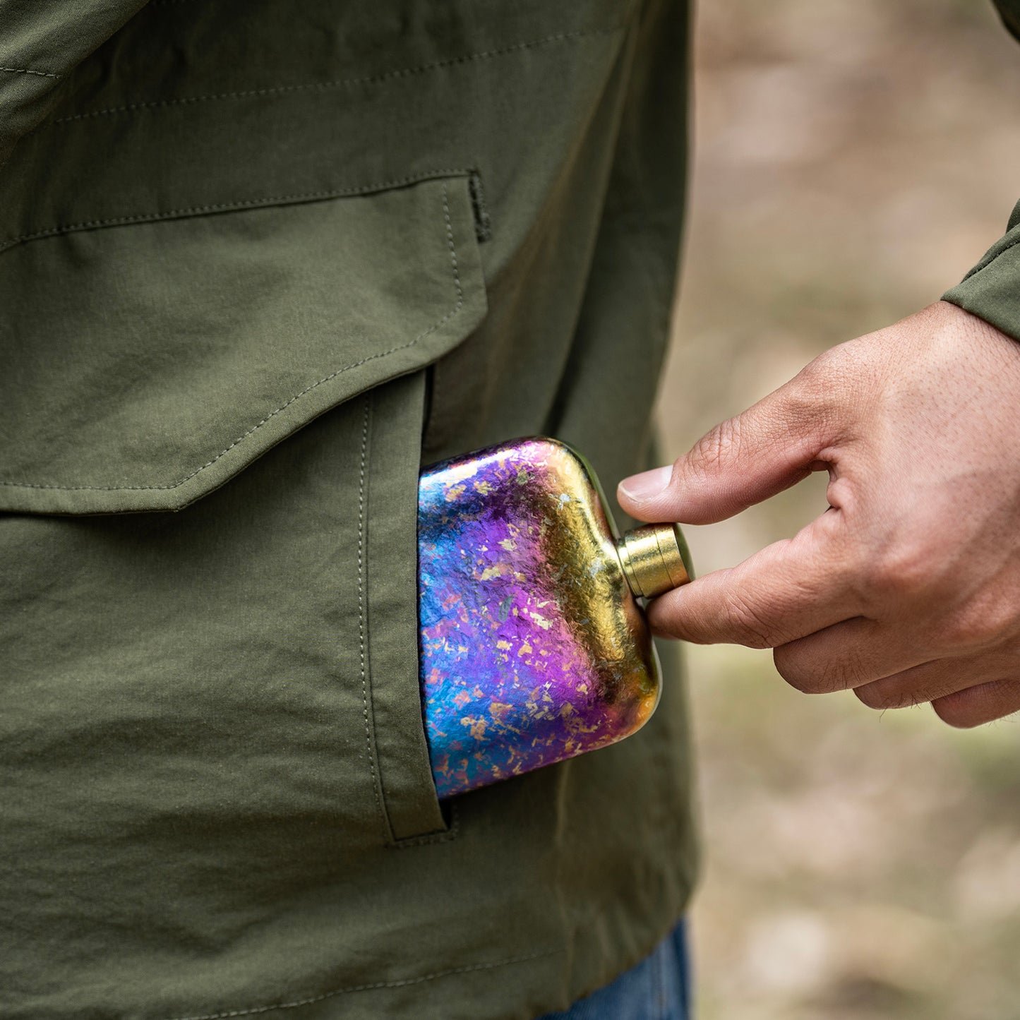 Boundless Voyage Titanium Hip Flask 170ml Small Liquor Flask Bottle for Whiskey Vodka Wine Portable Travel Outdoor Ultralight Pocket Drinkware for Men & Women Ti3263D