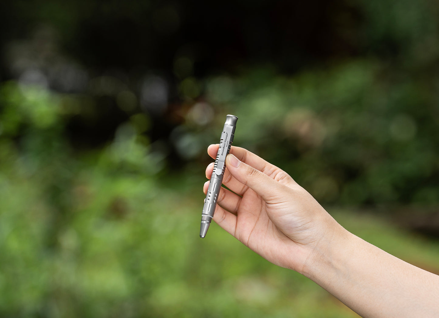 Boundless Voyage Titanium Multifunctional Pen 3-in-1 Outdoor Whistle + Car Window Breaker + Survival Self-Defense Tool Ti9025O