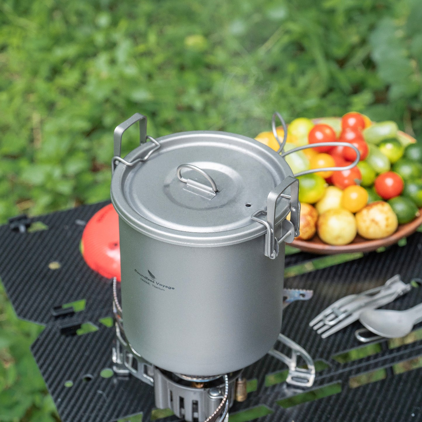 Boundless Voyage Sandblasted Matte Finish Ultralight Titanium Camping Rice Cooker Pot, 1.4L Outer Pot with 0.9L Inner Container, Portable Cookware for Hiking, Travel & Outdoor Camping Ti2093C
