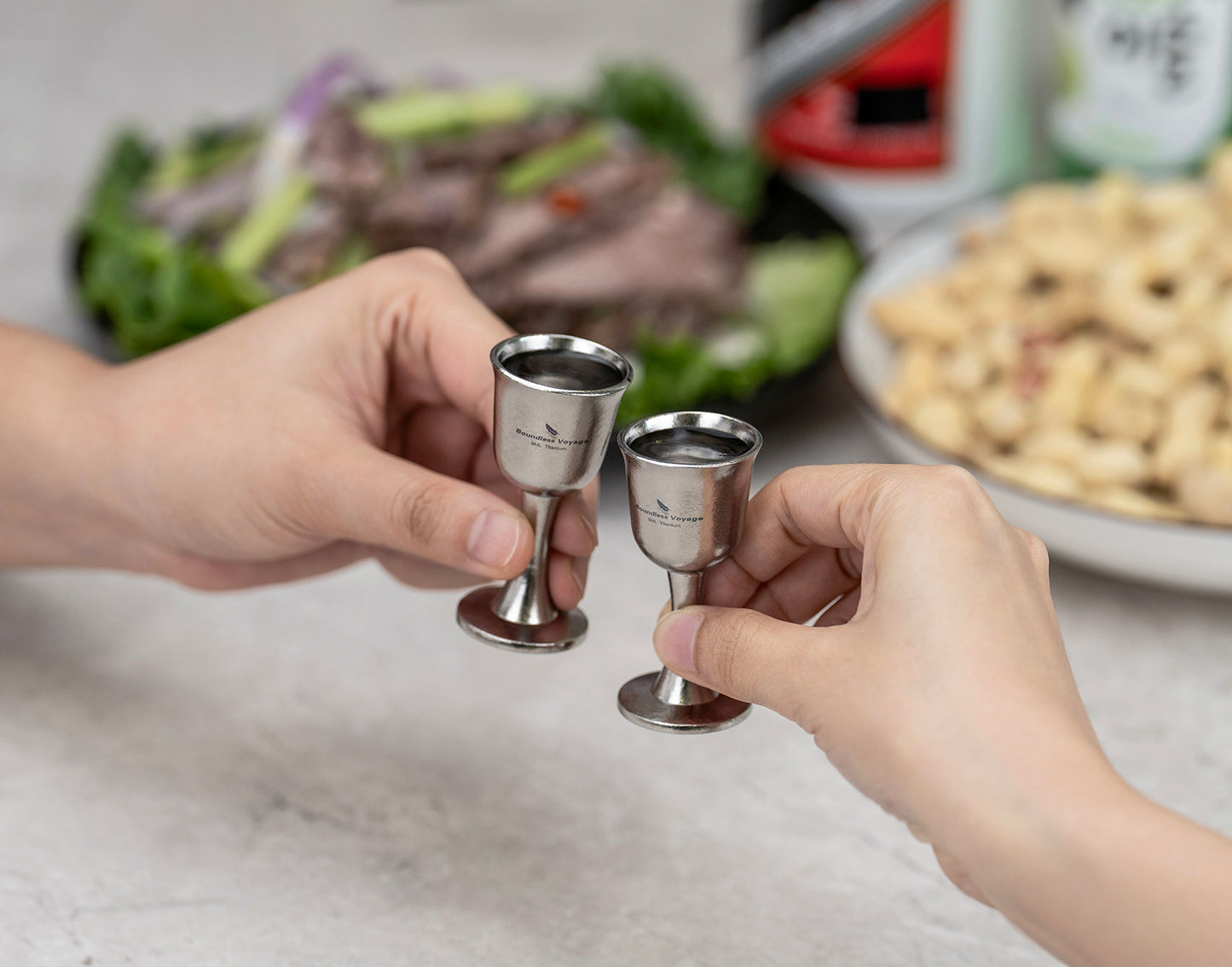 Boundless Voyage 3 Pieces Titanium Japanese Sake Set, 150ml Sake Carafe with 2  Cups, for for Sake Japanese Wine/Soju/Drink/Tea Dishwasher Safe Portable Drinkware for Outdoor Travel Ti3266D