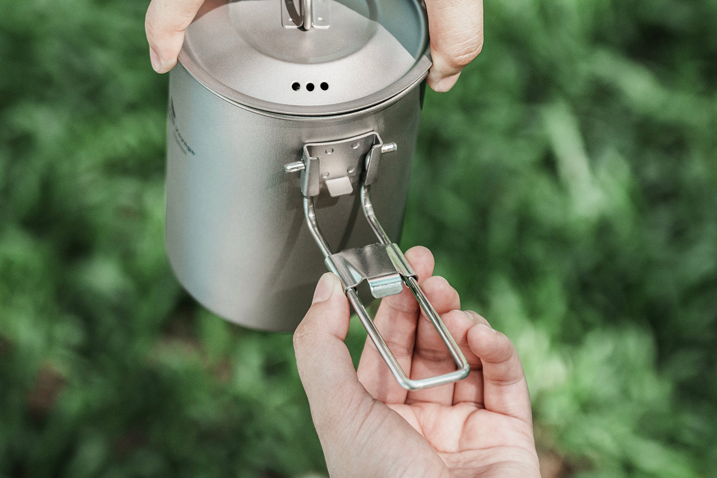 Boundless Voyage Outdoor Camping Titanium Pot Bowl Cup with Lid Folding Handle Hiking Picnic Water Rice Food 900ml Ti2040C
