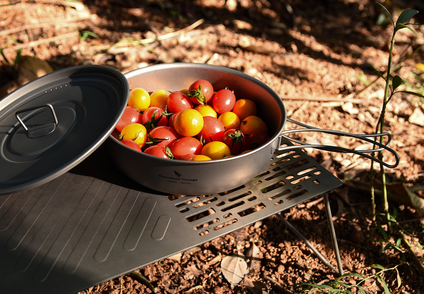 Boundless Voyage Pure Titanium Frying Pan with Lid & Foldable Handles | Ultralight Portable Griddle Cookware for Hiking & Backpacking Ti2065C