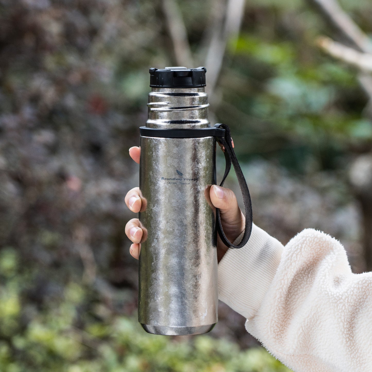 Boundless voyage Titanium Vacuum-Insulated Beverage Bottle Large Capacity 510ml Outdoor Portable Vacuum Flask water bottles Hiking water bottle Ti3011D