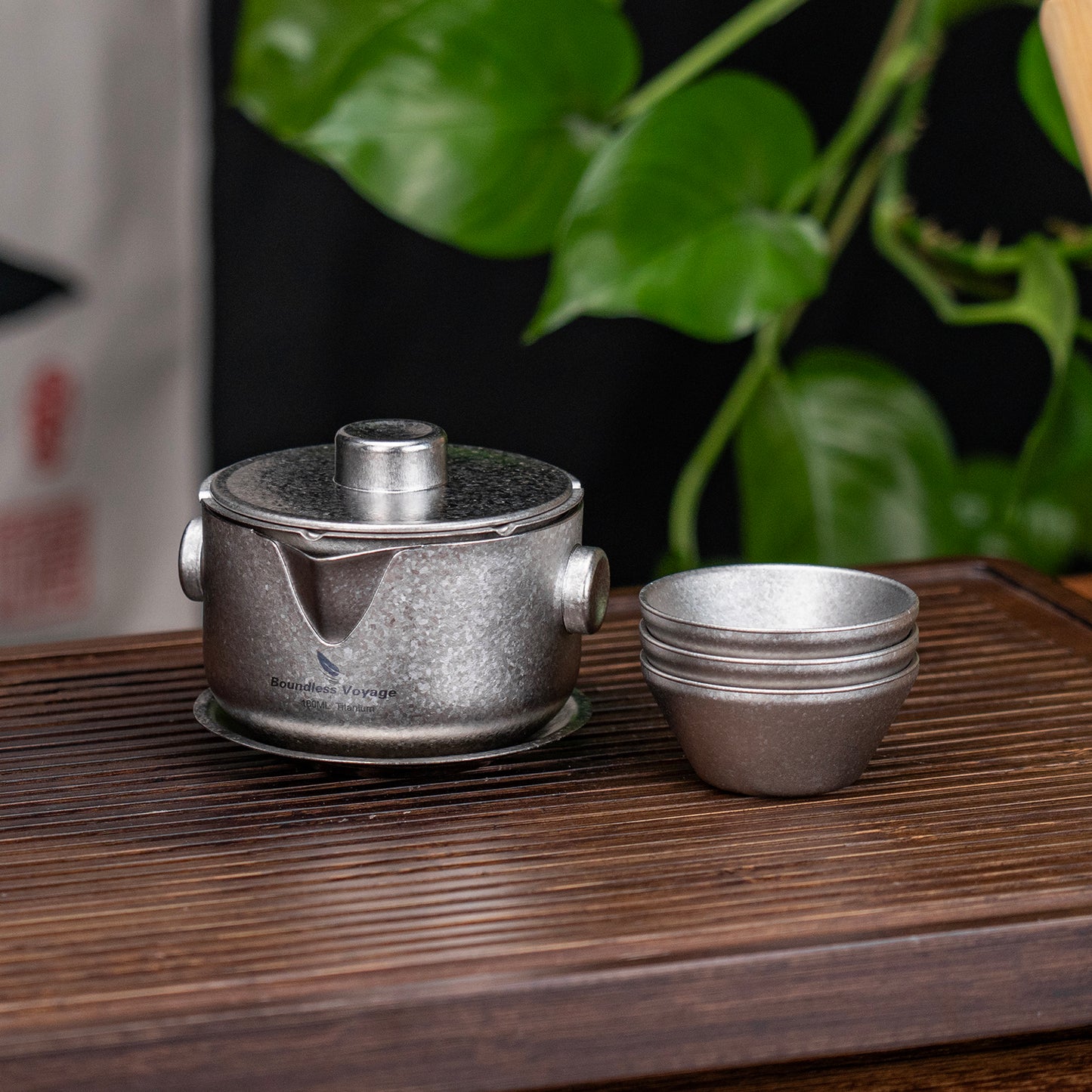 Boundless Voyage 180ml Crystalline Finish Titanium Double-Layer Tea Maker with Lid Filter Ultralight Teapot with Double-Walled Anti-scalding Coffee Cup MugTi3136D / Ti3137D