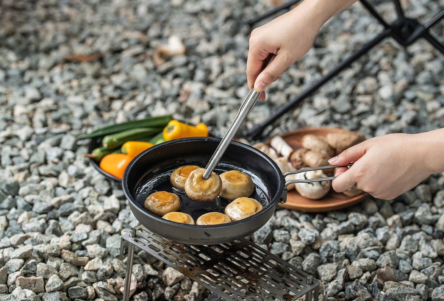 Boundless Voyage Titanium BBQ Tongs, Ultralight Heat-Resistant Rustproof Grilling Tongs for Camping Hiking Outdoor Cooking Ti1014T