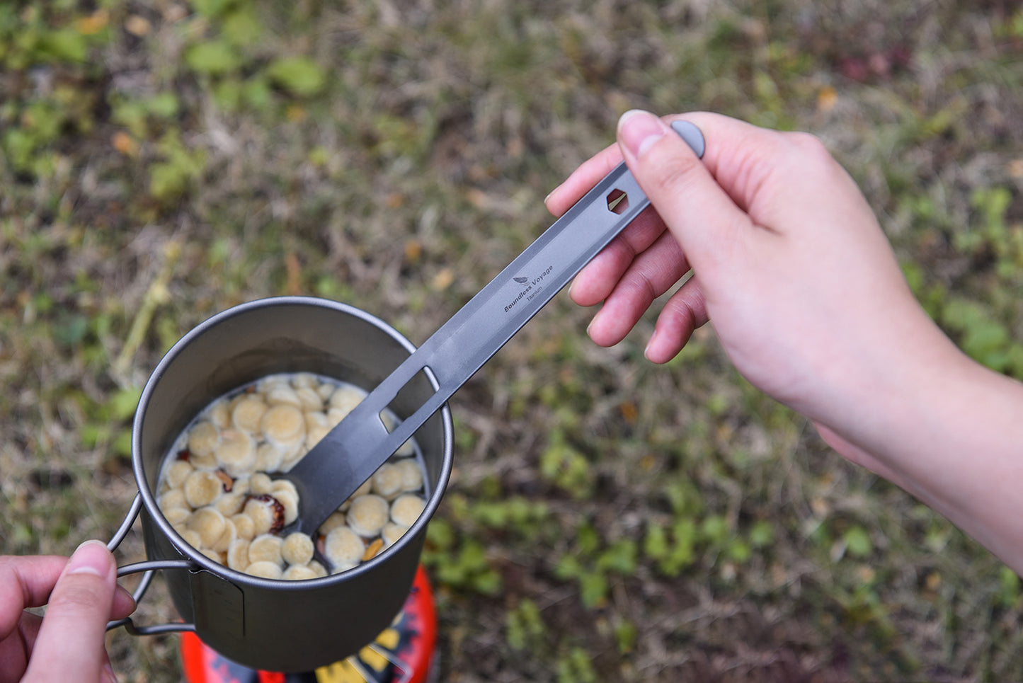 Boundless Voyage Titanium Alloy 4-in-1 Multi Utensil, Integrated Tong Spork Shovel Spatula, Lightweight Portable Cookware for Camping Backpacking Travel Outdoor Cooking Ti1080T