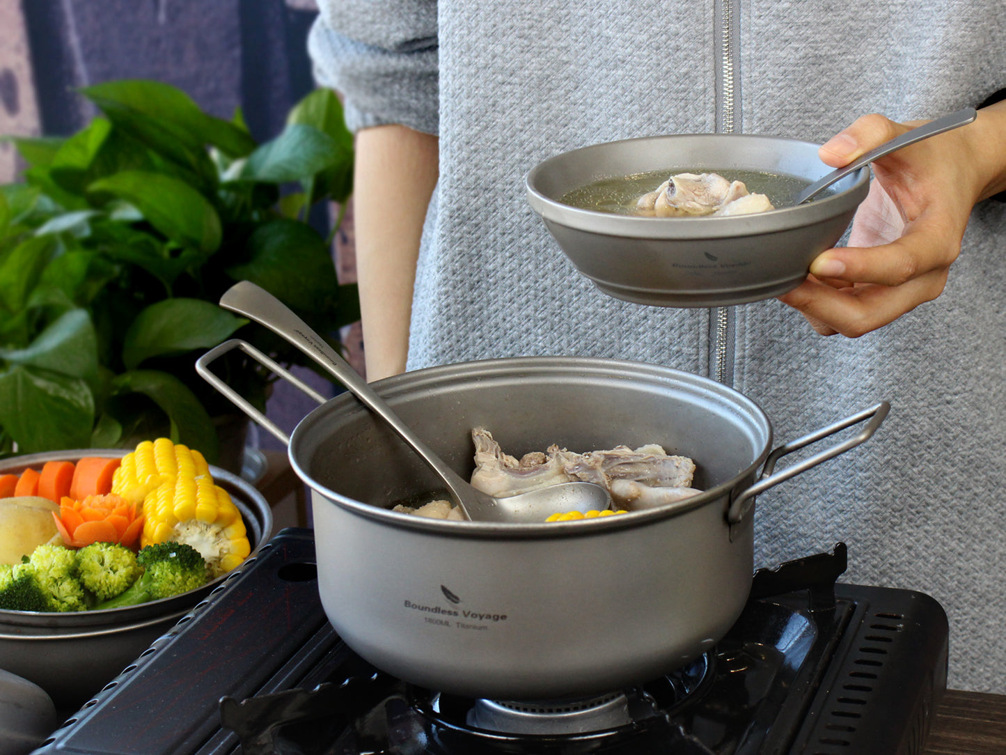 Boundless Voyage 1800ml Titanium Stockpot Steamer Set with Lid, Ultralight Outdoor Soup Pan Mess Kit for Camping, Stovetop & Campfire Use Ti2058C