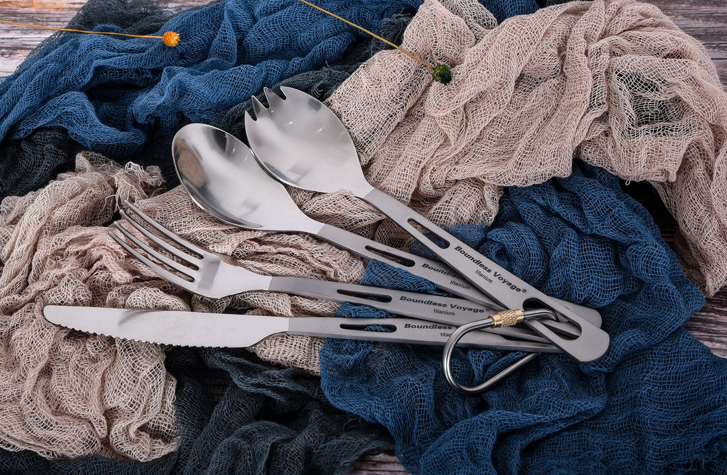 Boundless Voyage 4‑Pcs Titanium Cutlery Set Including Spork, Spoon, Fork and Dinner Knife,&nbsp; Ideal for Steak, Salad, Noodles and Curry, Portable Tableware Kit for Outdoor Travel, Office, School and Household Use Ti1052T