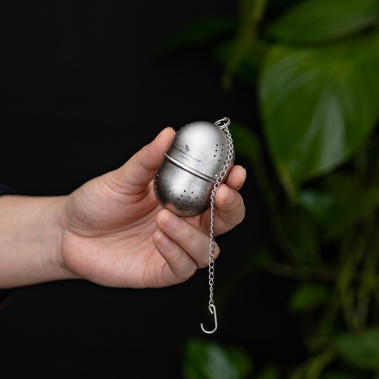 Boundless Voyage Ultralight Titanium Tea Ball Infuser with Extended Chain, Fine Mesh Strainer for Loose Tea & Spices, Reusable Filter for Mugs Teapots Home Kitchen Teaware Ti3207A