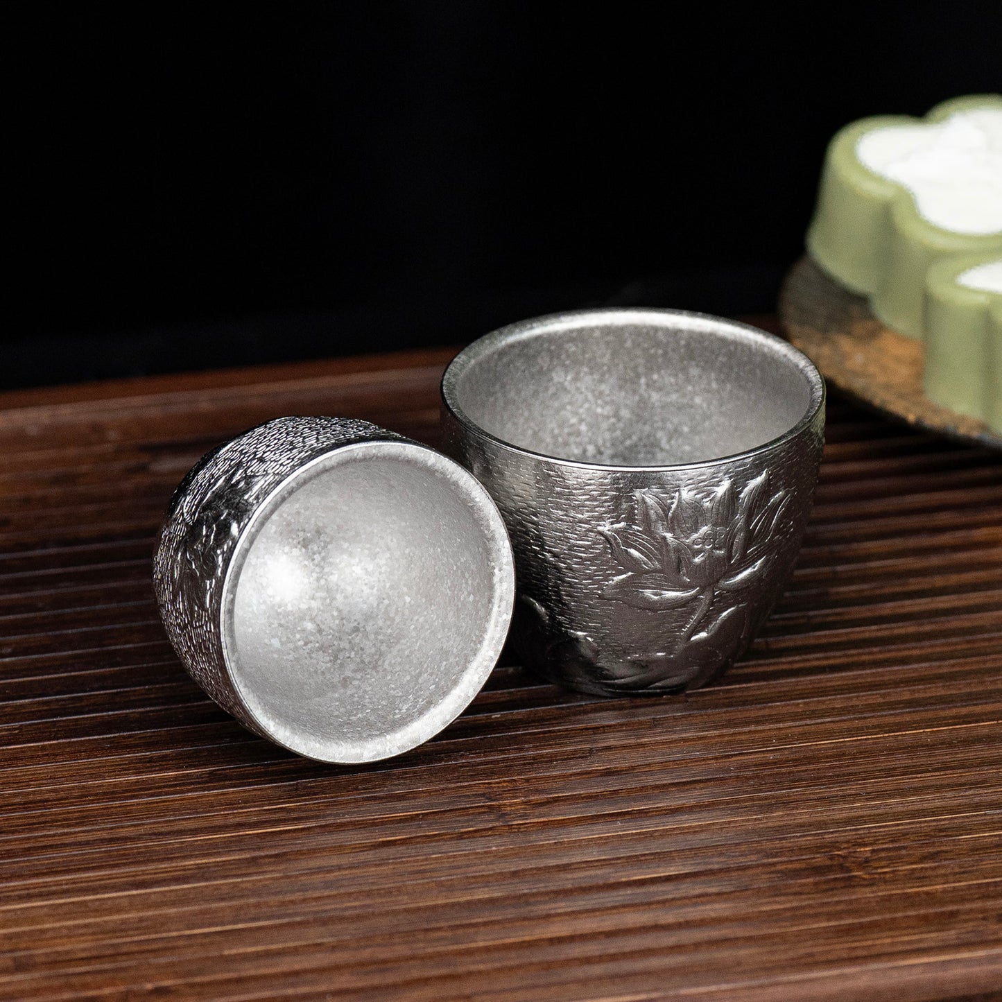 Boundless Voyage Titanium Double-Wall Cup Embossed Pattern, 50ml 100ml for Tea Whisky Home Bar Ti3081A Ti3081B
