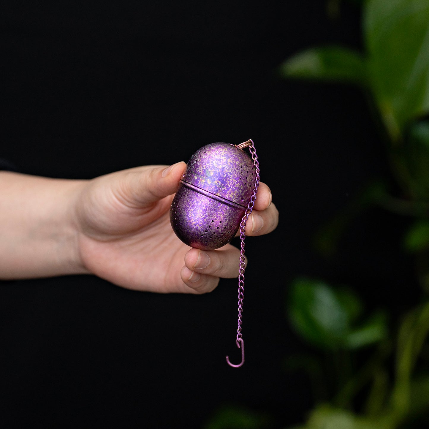 Boundless Voyage Ultralight Titanium Tea Ball Infuser with Extended Chain, Fine Mesh Strainer for Loose Tea & Spices, Reusable Filter for Mugs Teapots Home Kitchen Teaware Ti3207A