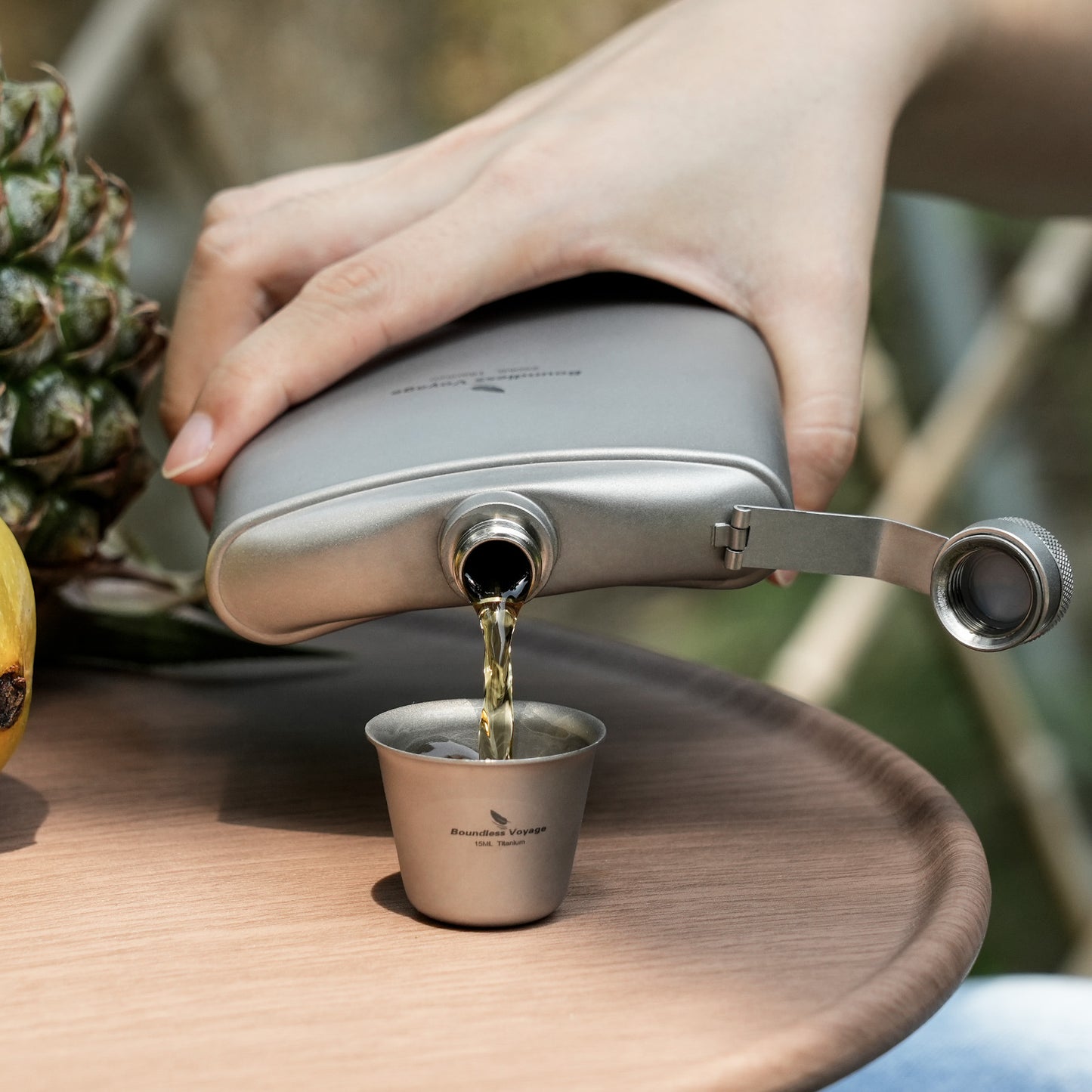 Boundless Voyage Titanium Ultralight Hip Flask 250ml Portable Wine Bottle with Funnel Camping Picnic Pocket Whiskey Alcohol Drinkware Accessories Ti3063D-Ti3064D
