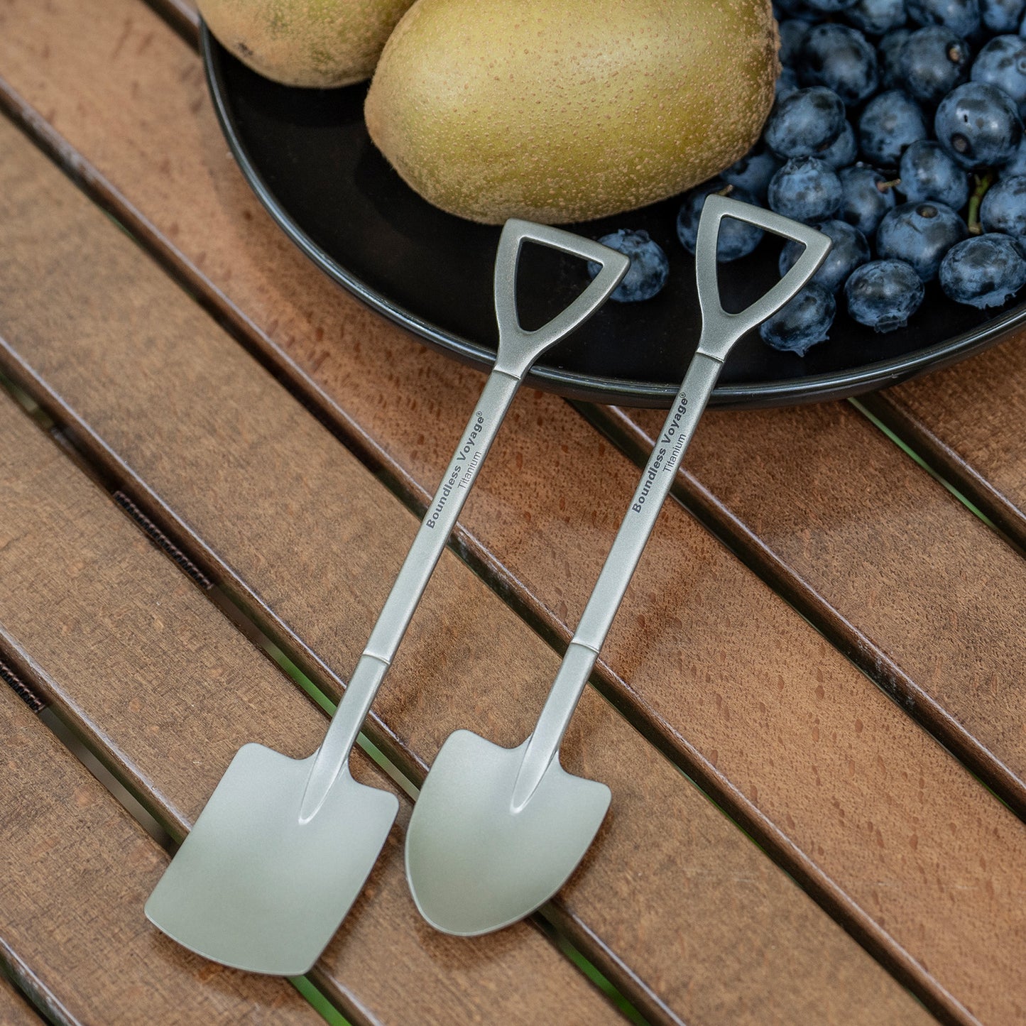 Boundless Voyage Mini Shovel-Shaped Titanium Spoon, Lightweight Durable Cute Dessert Ice Cream Fruit Spoon for Camping Home Tableware  Ti1131T