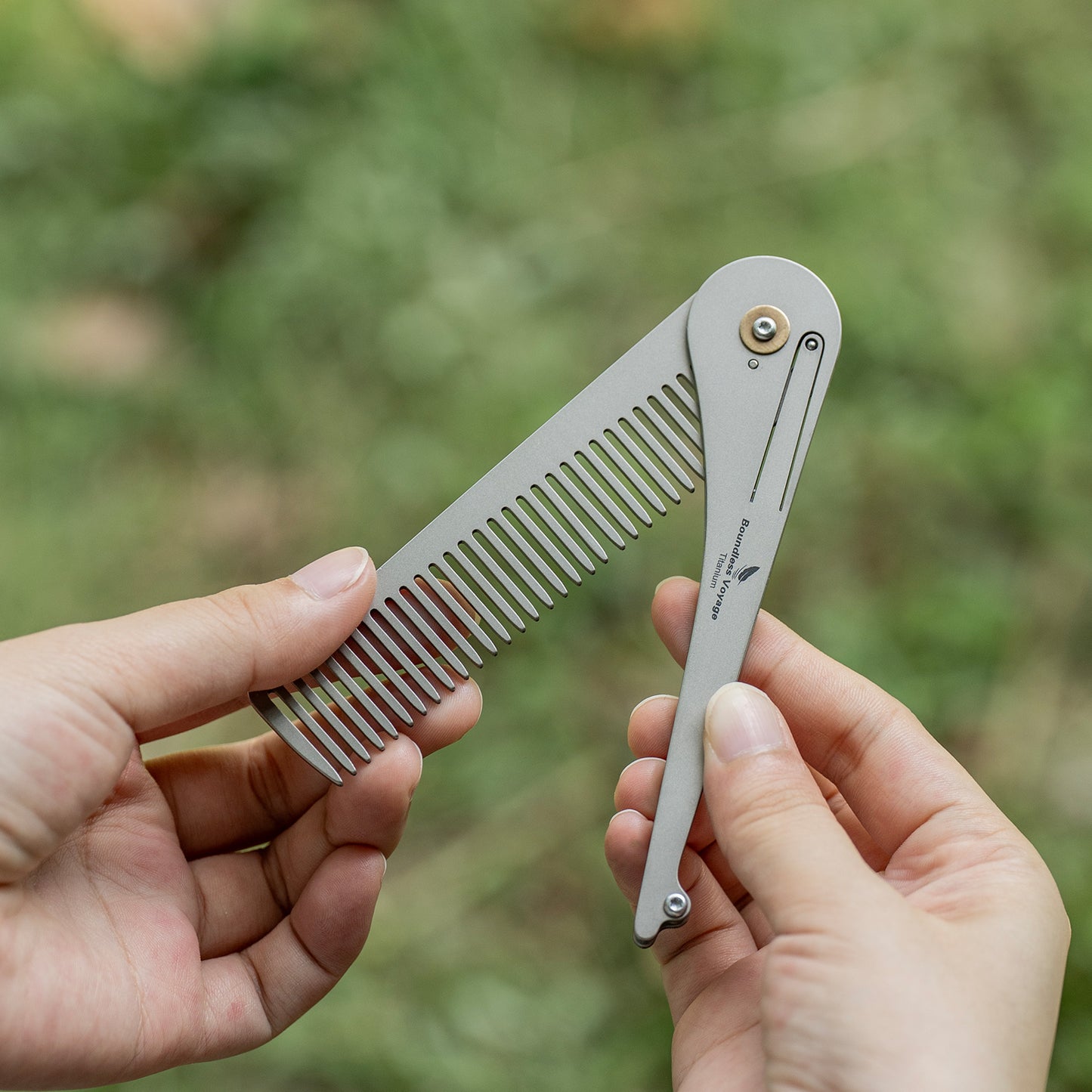 Boundless Voyage Titanium Foldable Comb, Ultralight Compact Folding Pocket Hair Comb for Outdoor Camping, Travel, Hiking and Daily‑Carry Ti9011A
