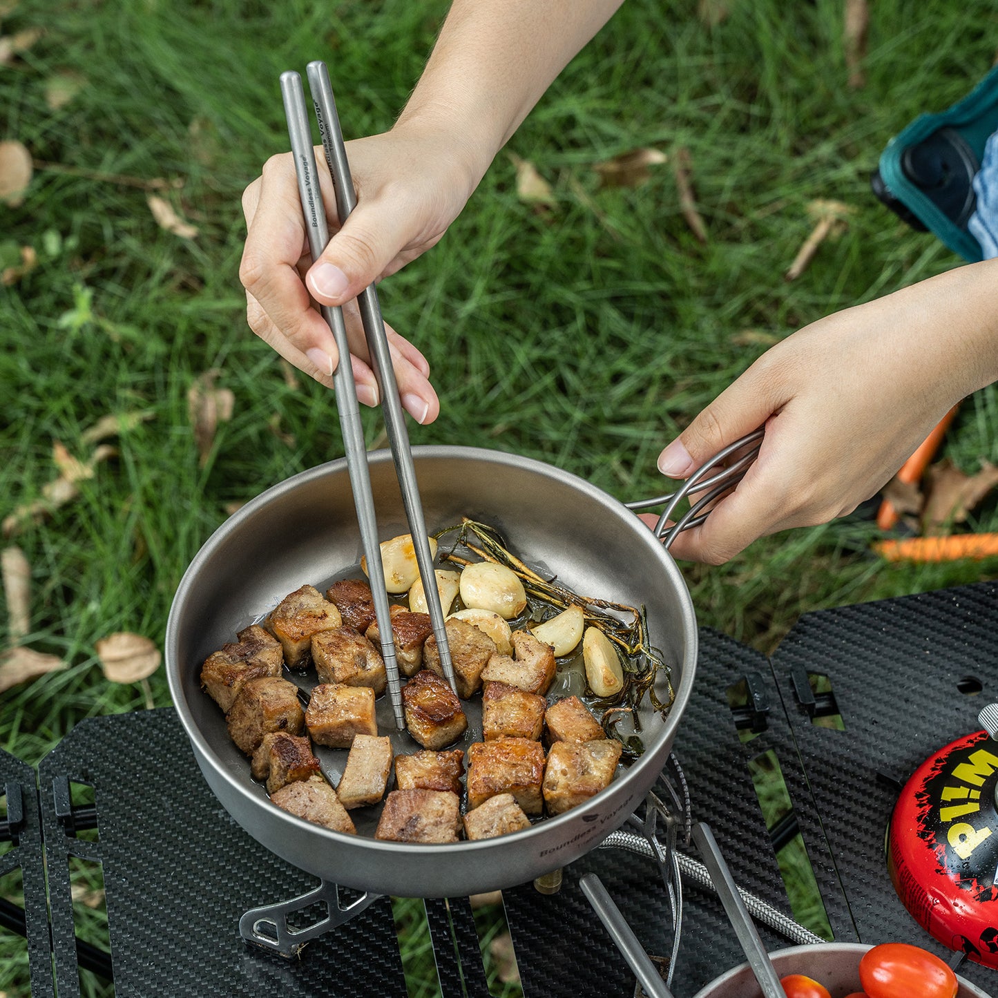 Boundless Voyage 18cm Pure Titanium Frying Pan with Foldable Handle, Ultralight Outdoor Camping Skillet for Solo Hiking & Picnic Ti2063C