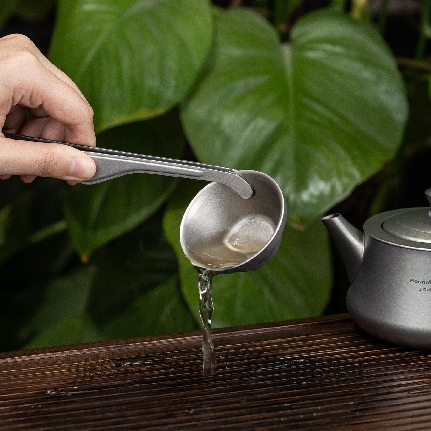 Boundless Voyage Titanium Tea Clip, Multipurpose Anti-Scald Tong Tweezers for Kung Fu Tea Cup, Salad, Steak, BBQ & Buffet Kitchen Use Ti1013T