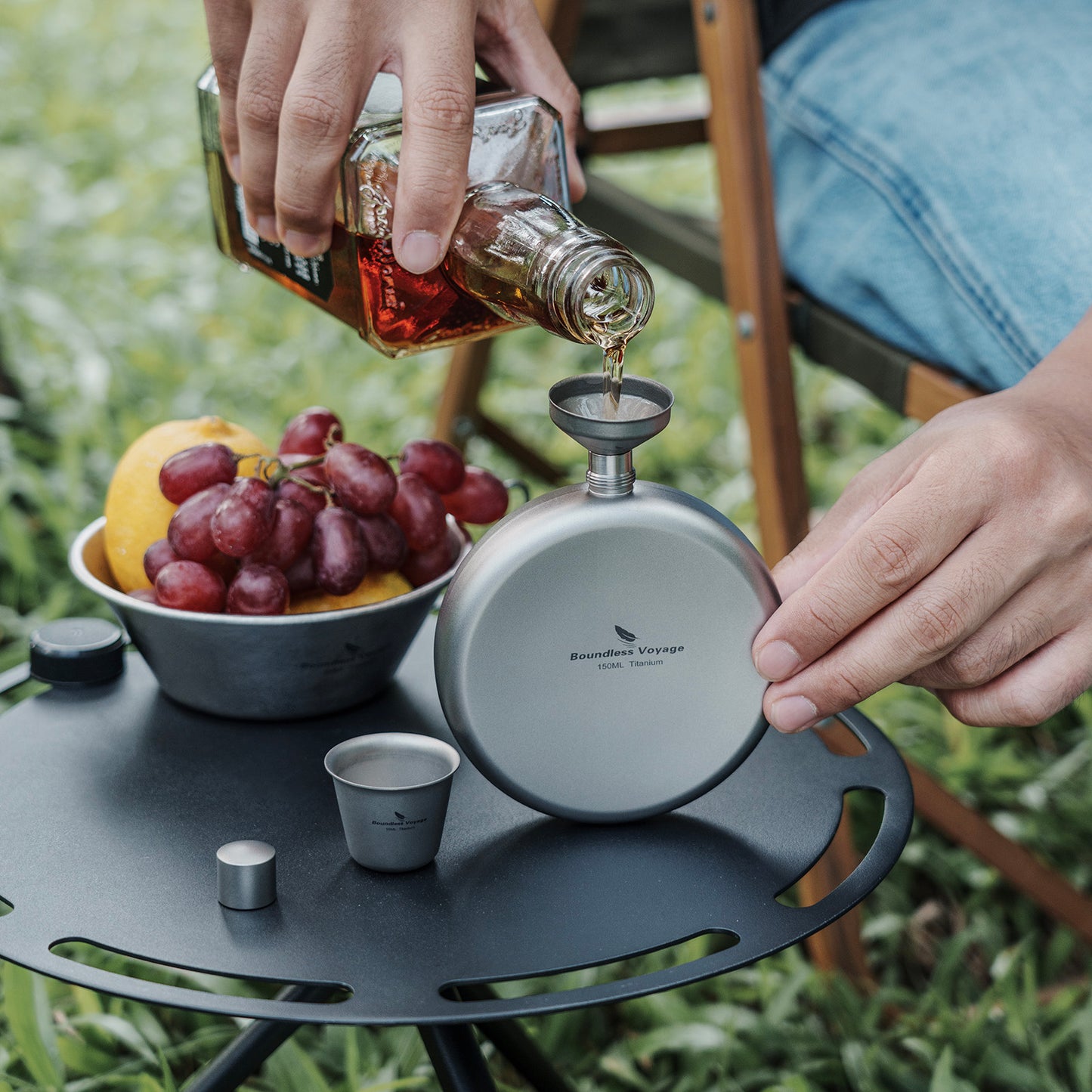 Boundless Voyage Titanium Ultralight Hip Flask 150ml Portable Wine Bottle with Funnel Camping Picnic Pocket Whiskey Alcohol Drinkware Accessories Ti3065D-Ti3066D