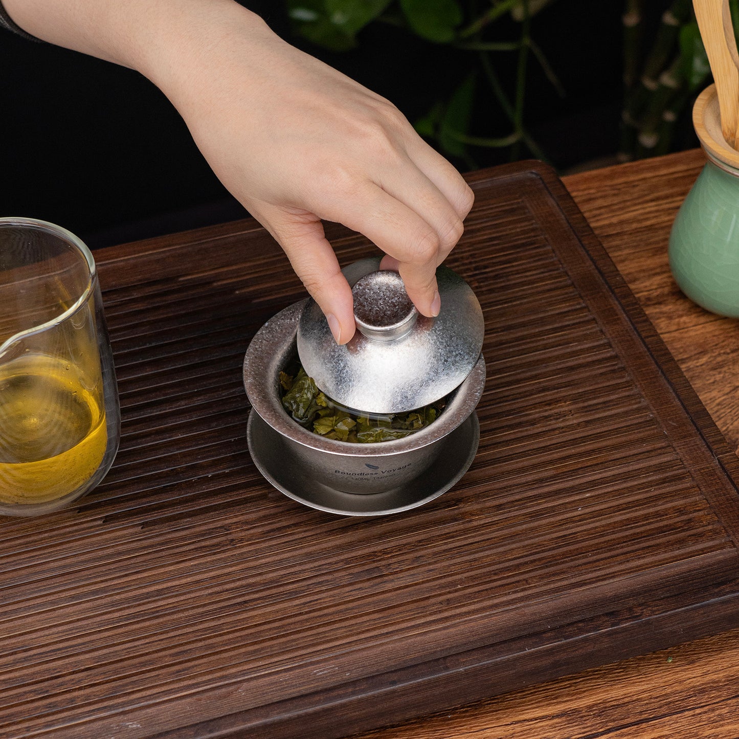 Boundless Voyage 130ml High-Temp Crystalline Finish Double Wall Titanium Gaiwan, Ultralight Three-Talent Kung Fu Tea Bowl, Anti-Scald Tea Set for Home Tea Ceremony & Camping Ti3144D