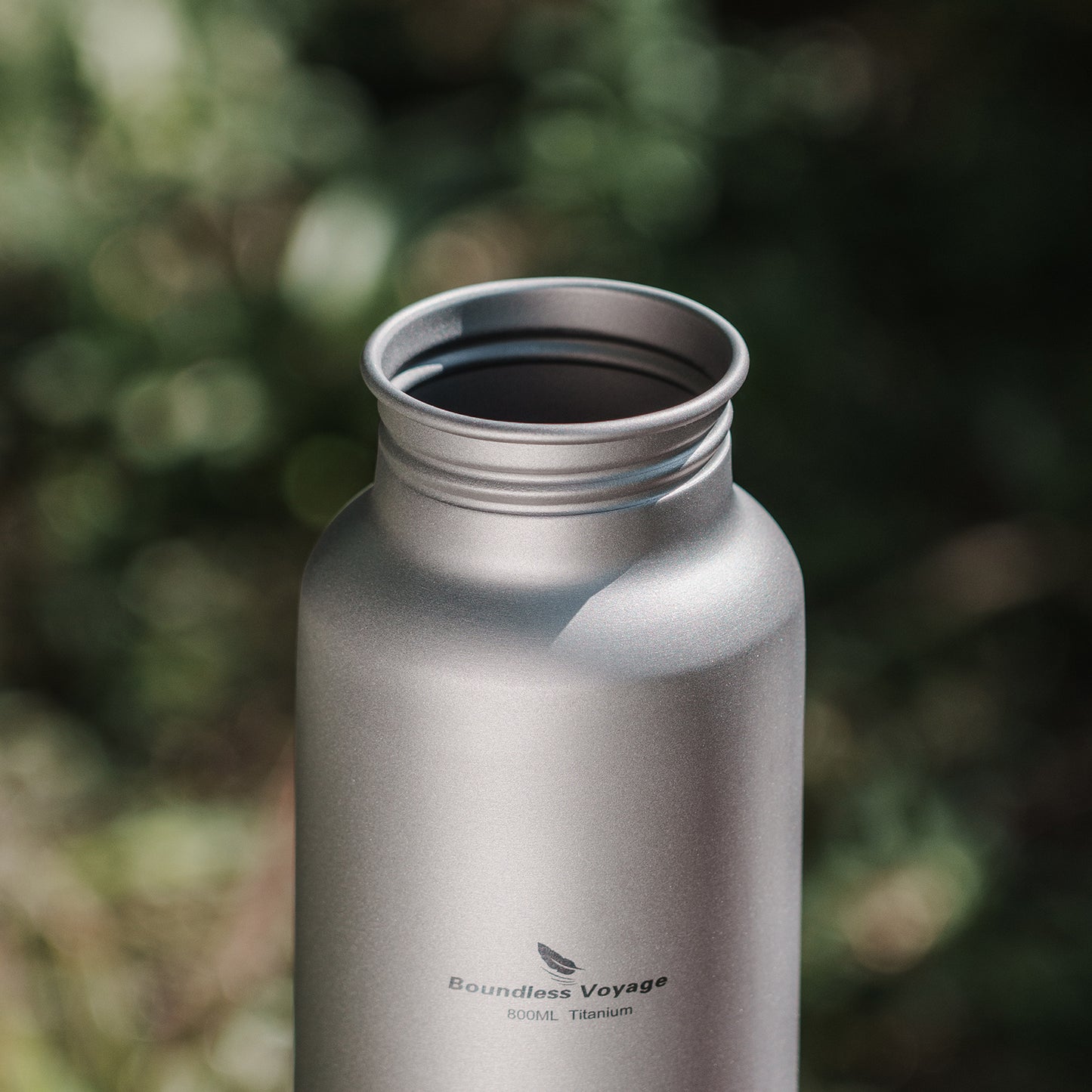 Boundless Voyage Titanium Sport Bottle 800ml with Leakproof Lid & Hook Camping Cycling Drinking Wide Mouth Single Layer Bottle Outdoor Travel Water Flask Pot Ultra-light 172g Ti3003D