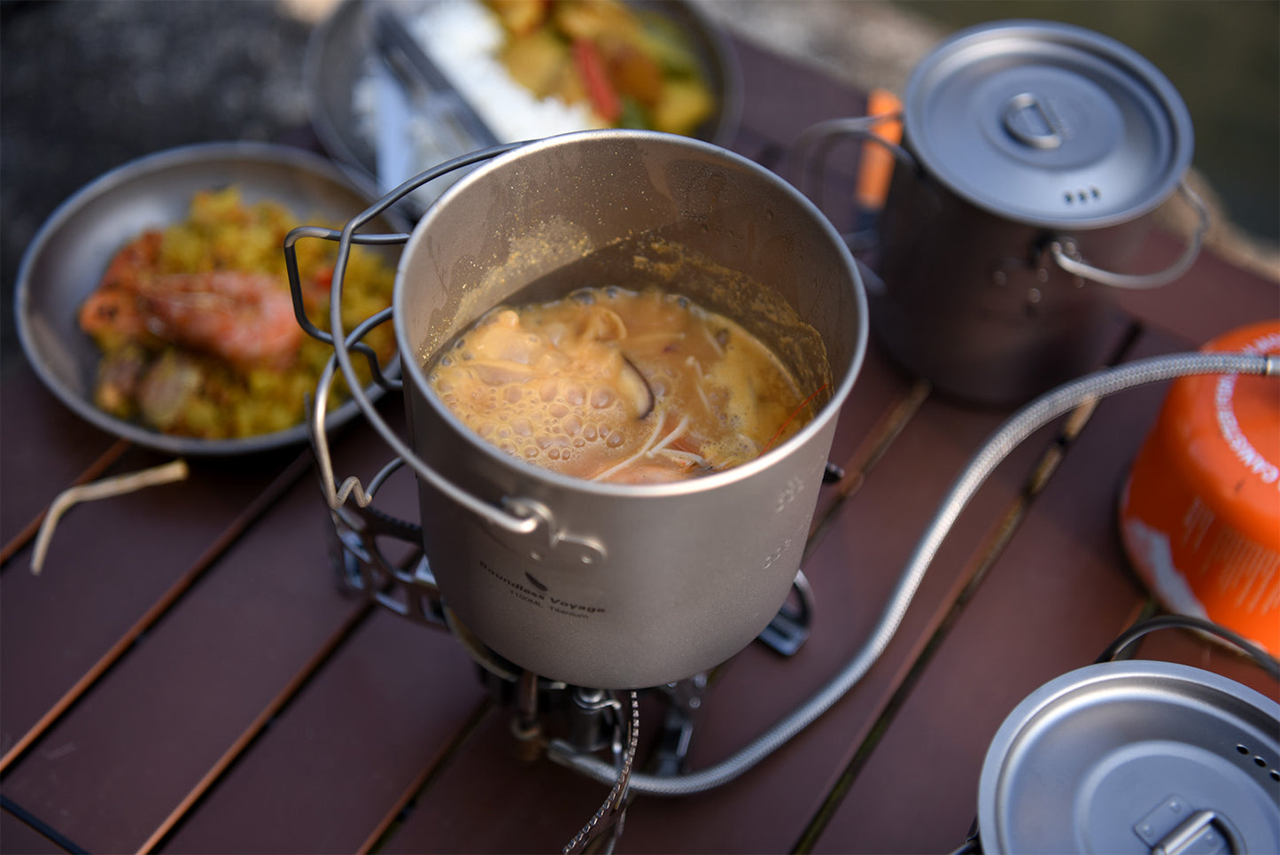 Boundless Voyage 1100ml Pure Titanium Hanging Pot with Lid | 37oz Ultralight Single-Wall Bushcraft Cookpot with Bail & Foldable Handle, Compatible with Open Fire & Camping Stove Ti3041D