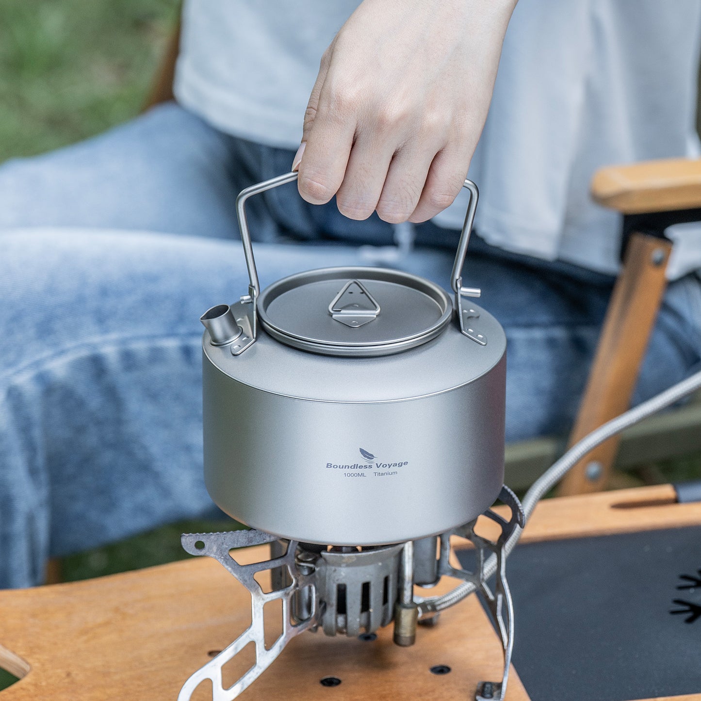 Boundless Voyage 1000ml Ultralight Titanium Camping Kettle with Foldable Handle & Steam Vent Lid, One-Piece Body Water Pot for Outdoor Hiking Backpacking Ti3099D