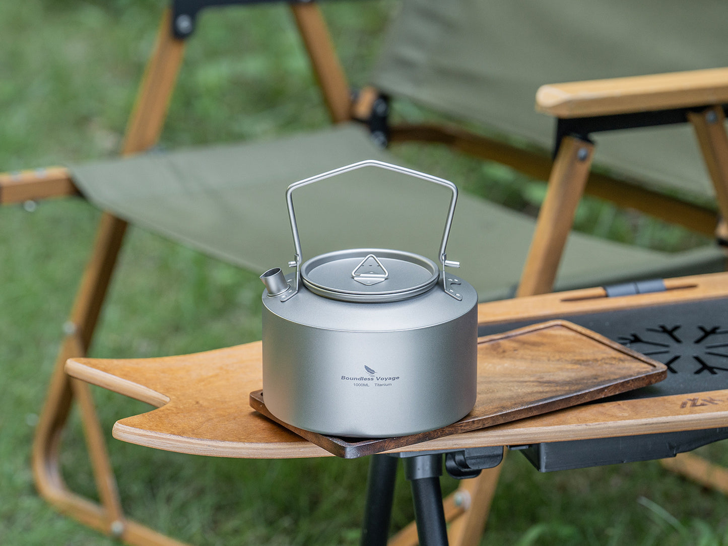 Boundless Voyage 1000ml Ultralight Titanium Camping Kettle with Foldable Handle & Steam Vent Lid, One-Piece Body Water Pot for Outdoor Hiking Backpacking Ti3099D