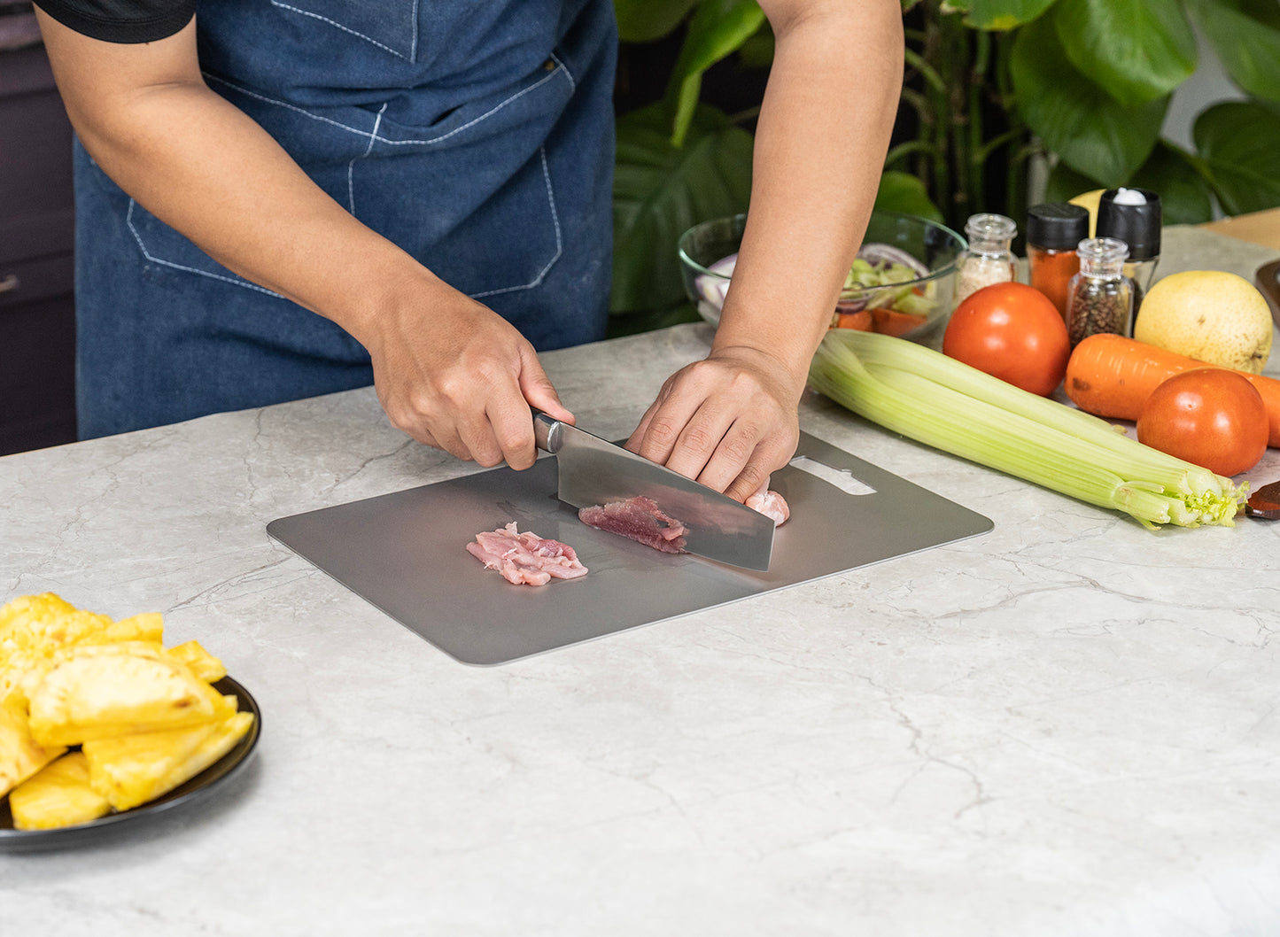 Boundless Voyage Titanium Cutting Board Natural Finish, Dual-Side Hanging Hole for Kitchen Camping Ti5000P-Ti5002P