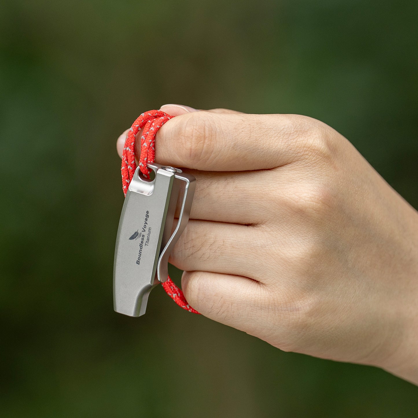 Boundless Voyage 120dB Titanium Survival Whistle Compact Emergency Safety Whistle Ultra-Light & Anti-Corrosion Rust-Proof Whistles for Outdoor, Hiking, Camping & Rescue Ti9028O