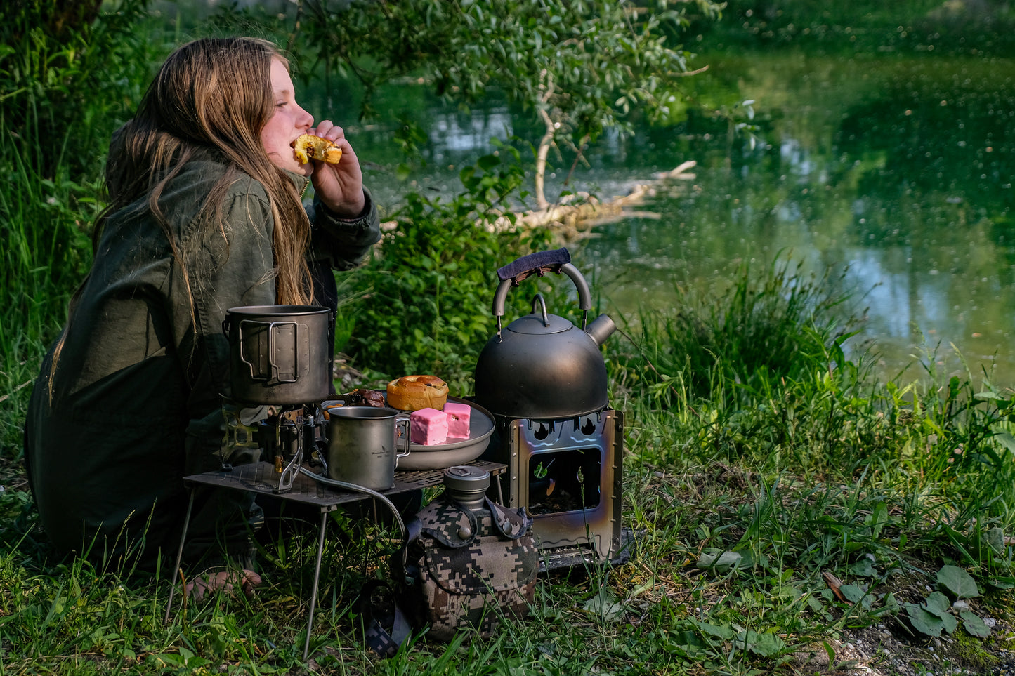 Boundless Voyage 2L Titanium Tea Kettle with Whistle, Stovetop Camping Kettle for Hiking Outdoor Home Kitchen Ti3097D
