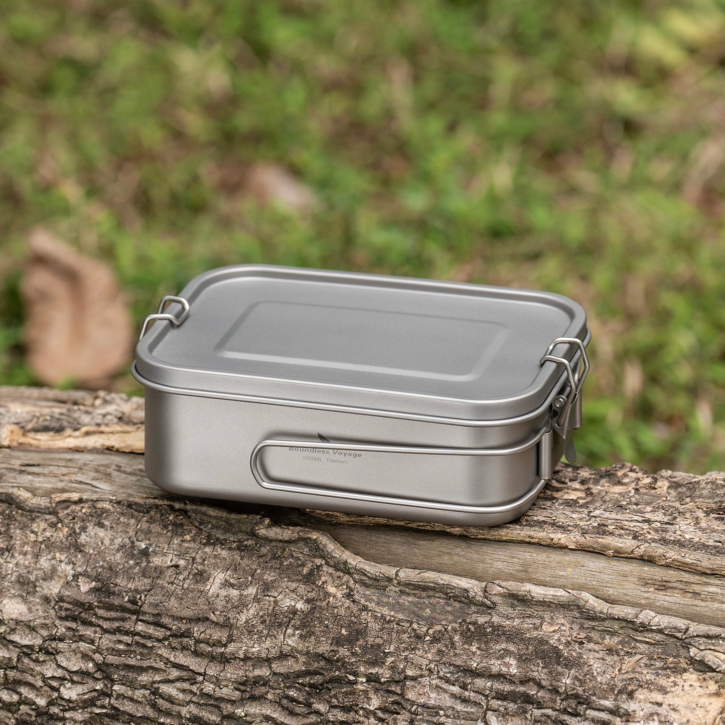 Boundless Voyage 1200ml Titanium Mess Tin with Lid & Anti-Scalding Handle, Multi-Purpose Outdoor Camping Cookware Can Be Used as Lunch Box, Bowl and Pan Ti2082C