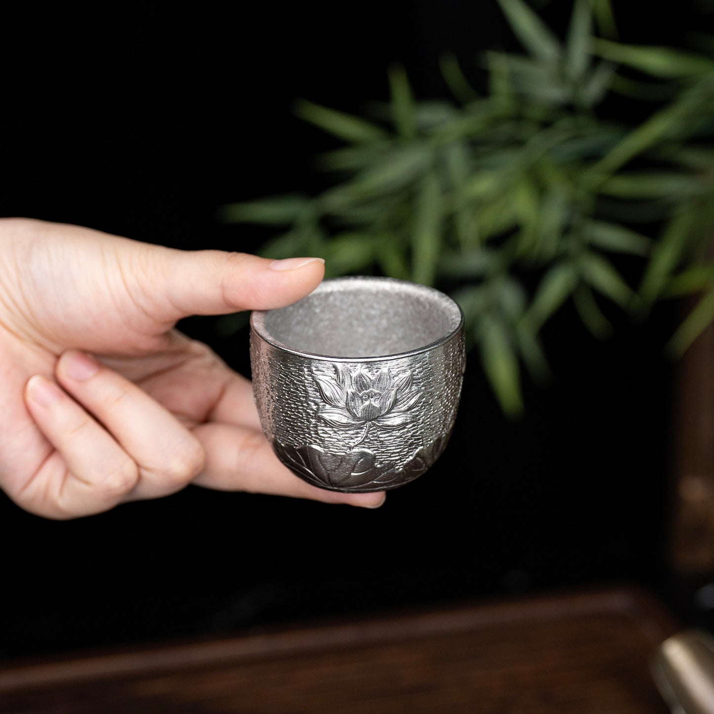 Boundless Voyage Titanium Double-Wall Cup Embossed Pattern, 50ml 100ml for Tea Whisky Home Bar Ti3081A Ti3081B