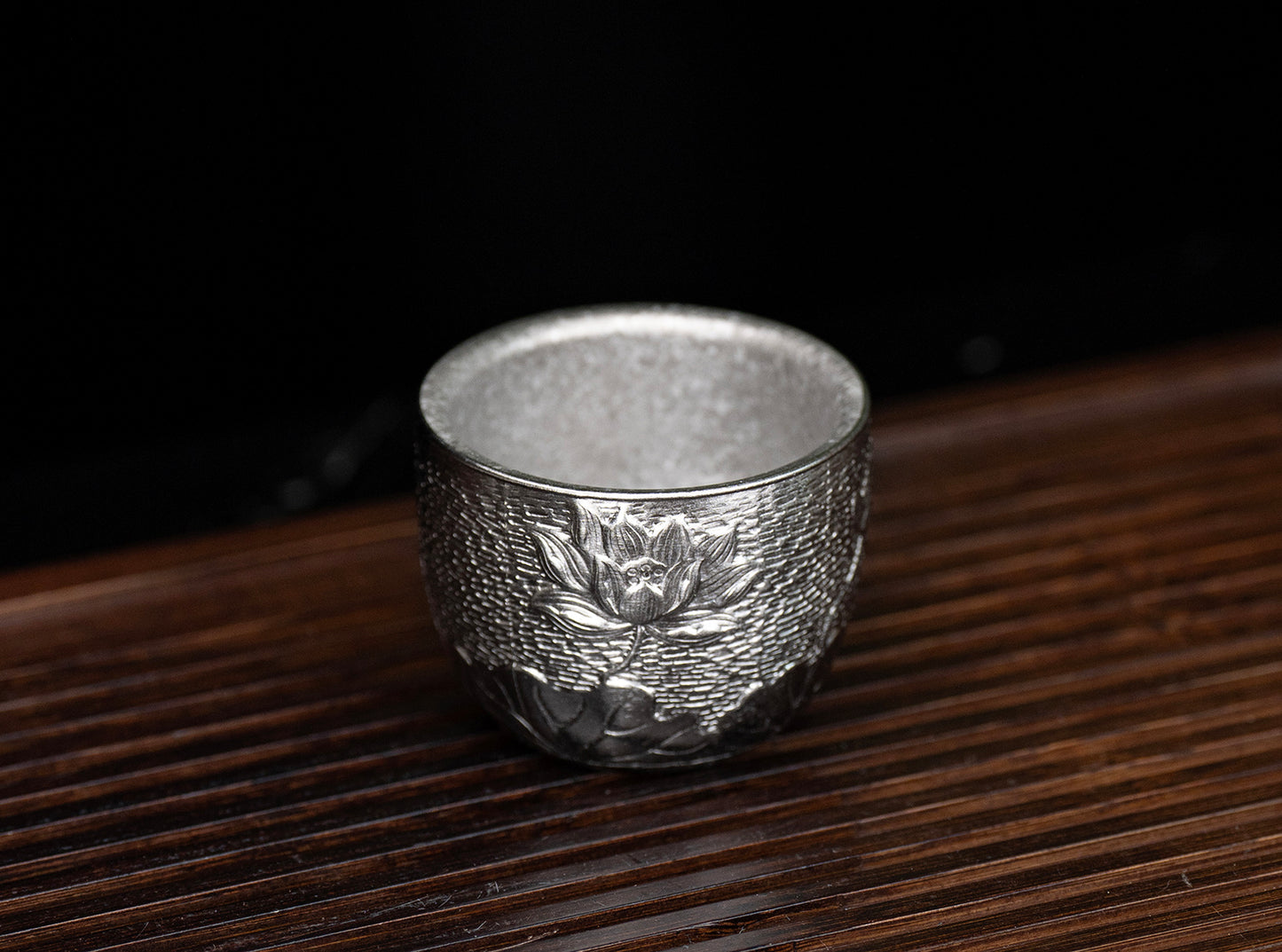 Boundless Voyage Titanium Double-Wall Cup Embossed Pattern, 50ml 100ml for Tea Whisky Home Bar Ti3081A Ti3081B