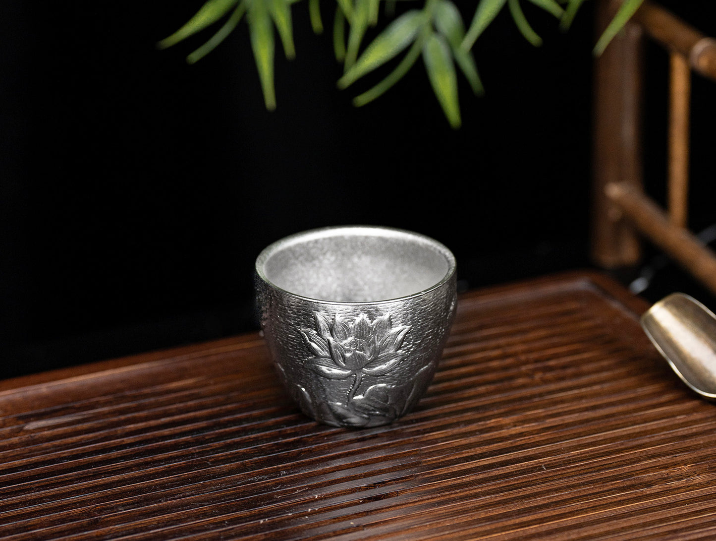 Boundless Voyage Titanium Double-Wall Cup Embossed Pattern, 50ml 100ml for Tea Whisky Home Bar Ti3081A Ti3081B